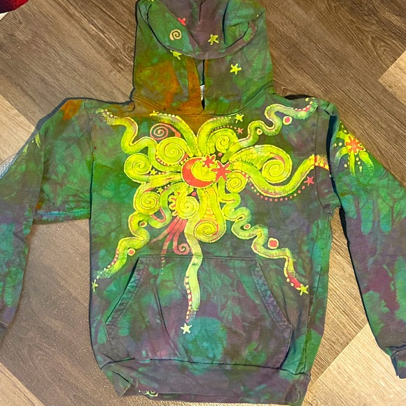 batikwalla Tops - Batikwalla handmade batik tie dye cotton hoodie